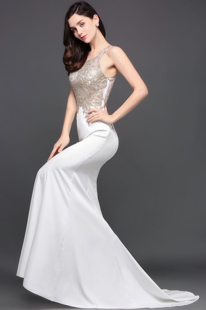 Robe de bal sirène à appliques en mousseline à encolure dégagée