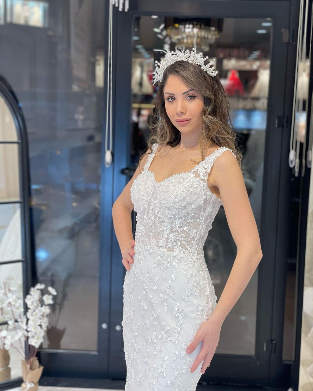 Vestido de Noiva Comprido até ao Chão, com Decote Coração, Alças Finas, Estilo Sereia, em Renda, com Cauda de Corte Real