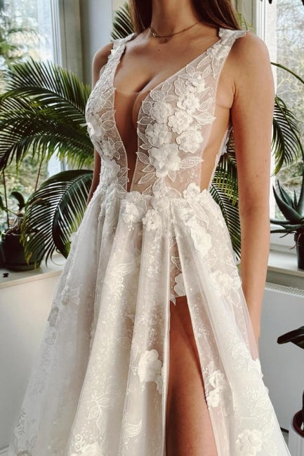 Vestido de Noiva Sexy Longo Marfim com Decote em V, Corte em A, Fenda Frontal e Sem Mangas, com Renda