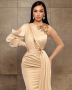 Robe de bal en charmeuse à une épaule sirène séduisante avec perles