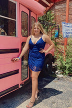 Vestidos Curtos para Regresso a Casa, Sem Mangas, com Alças Finas, Decote em V, Azul Real Sedutor