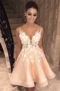 Robe de bal d'accueil à fines bretelles sexy et col en V | Robe courte d'accueil élégante avec fleurs en appliqué