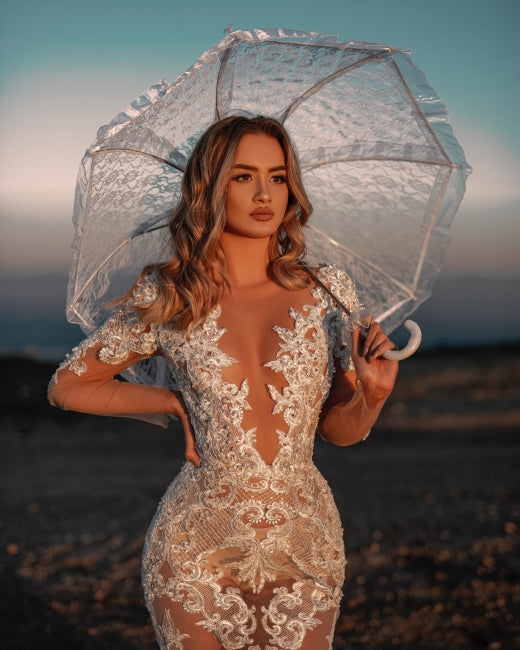Robes de mariée sirène en dentelle à col en V séduisant avec manches