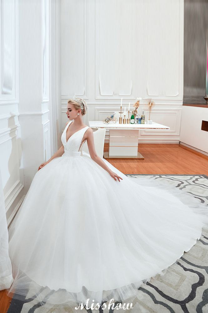 Robe de mariée printanière princesse sans manches à col en V sexy | Robes de mariée blanches dos nu avec ceinture