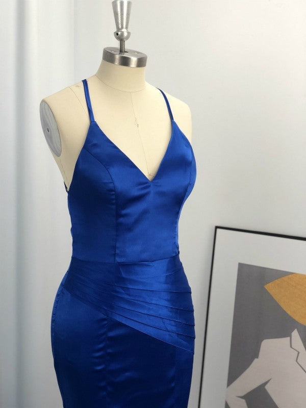 Robe de bal en satin tissé, sans manches, col en V avec gaine froncée élastique