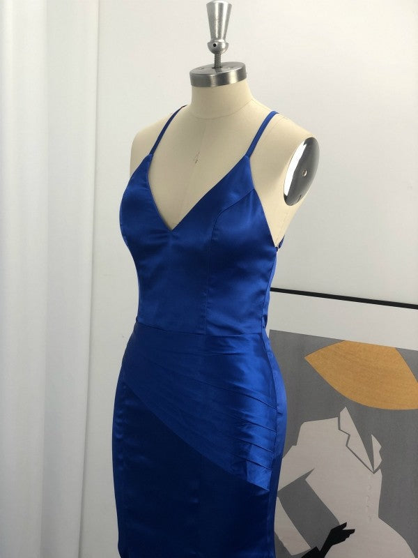 Robe de bal en satin tissé, sans manches, col en V avec gaine froncée élastique