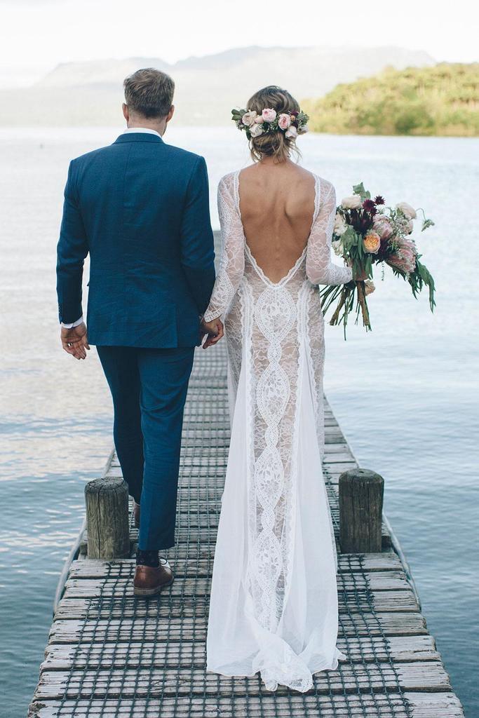 Vestido de Noiva em Renda com Bainha/Coluna, Mangas Compridas e Costas Abertas
