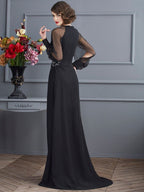 Robe de bal longue en mousseline avec manches longues, perles, coupe fourreau et colonne