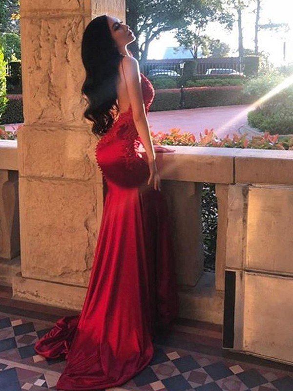 Vestidos de Festa em Cetim com Aplicações, Sem Mangas, Alças Finas e Bainha Coluna