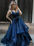 Abito lungo lucido a linea ad A con scollo a V, tulle vaporoso per laurea e ballo con cintura