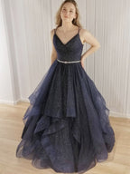 Robes de bal formelles brillantes longues en tulle à perles, coupe évasée en A, col en V et dos ouvert