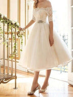 Vestidos de novia cortos de tul con encaje y hombros descubiertos, corte A y mangas