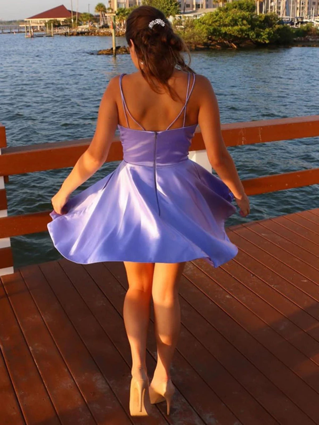 Robe de bal courte en satin lilas, ligne A, col en V, avec poches, robes de retour à la maison