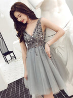 Robes courtes en tulle à perles, dos nu, en ligne A, col en V, pour bal de promo et retour à la maison