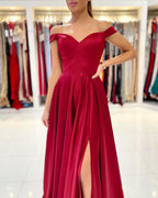 Robe longue de bal simple en satin extensible, coupe trapèze, décolletée épaules nues, avec fente