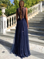 Robe de bal simple longue en ligne A avec décolleté bateau et paillettes