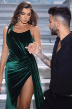 Vestido longo simples verde escuro em veludo sexy sem mangas para baile com racha