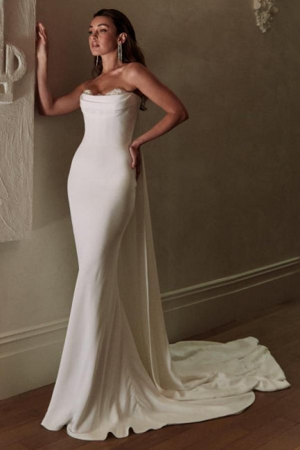 Abito da sposa semplice lungo avorio a sirena senza spalline in raso con pizzo