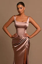 Vestido Formal Longo Simples de Sereia com Alças em Cetim, Sem Mangas, para Baile, com Fenda
