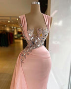 Robe de bal simple longue sirène à larges bretelles avec volants en cristal en mousseline