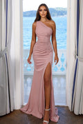 Vestidos de noite simples de um ombro só, vestidos longos cor-de-rosa para baile com racha
