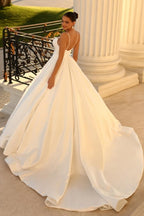 Robe de mariée en satin à bretelles spaghetti simples, sans manches, style robe de bal