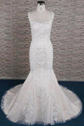 Abiti da sposa eleganti con scollo quadrato liscio e applicazioni, graziosa sirena