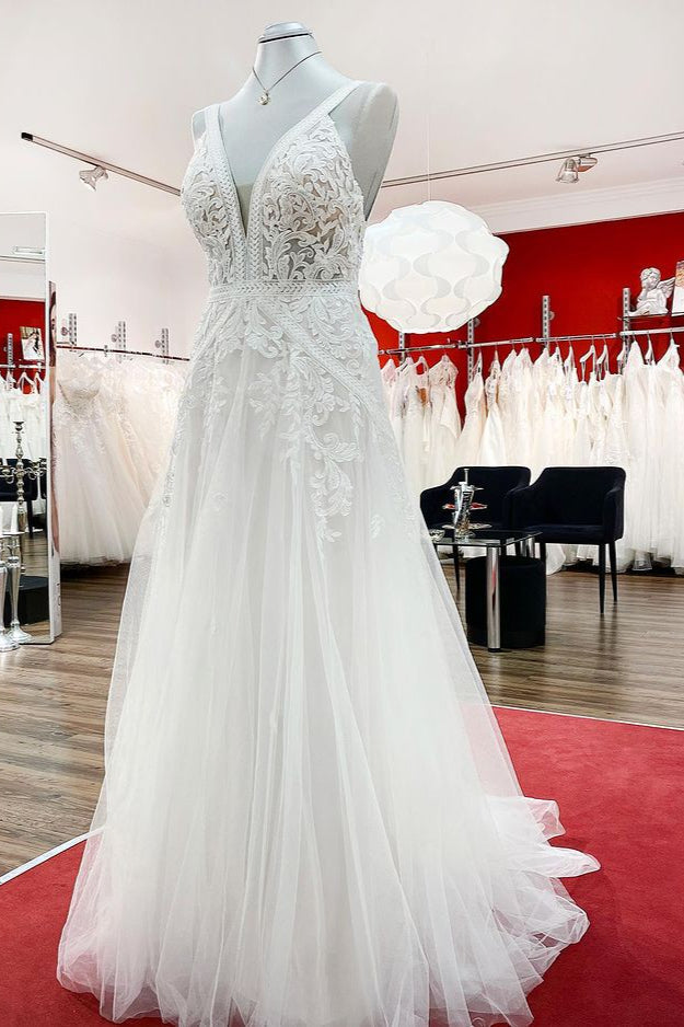 Apliques de renda marfim sem mangas uma linha vestido de casamento de igreja com sutiã embutido