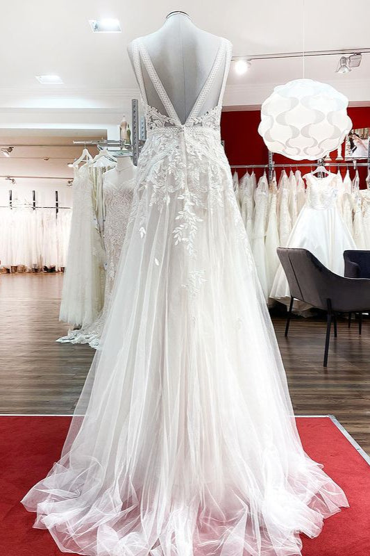 Apliques de renda marfim sem mangas uma linha vestido de casamento de igreja com sutiã embutido