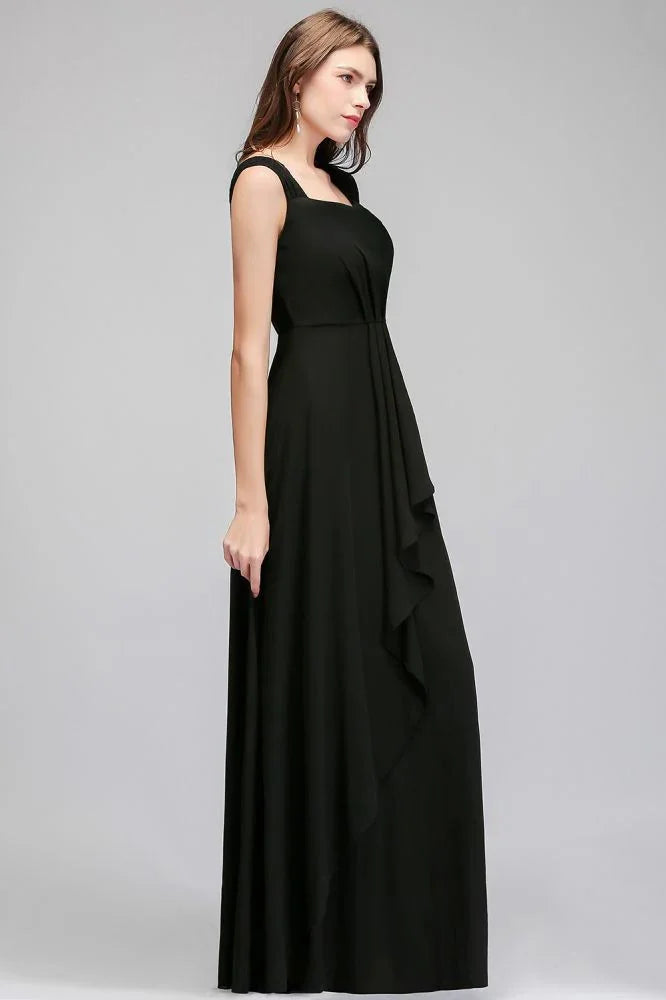 Vestidos de Dama de Honra Pretos em Chiffon com Folhos e Sem Mangas