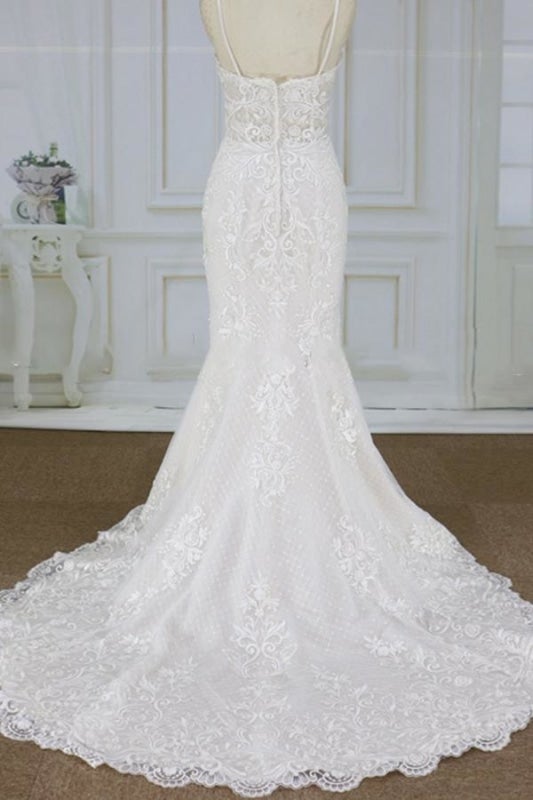 Abiti da sposa eleganti con applicazioni a spalline sottili e sirena graziosa
