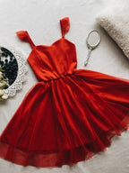 Vestido Curto Vermelho de Alças Finas para Baile de Finalistas Mini Vestido para Festa de Receção