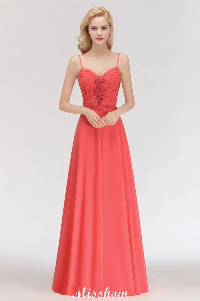 Vestido longo de noite em chiffon com alças finas, corte evasê, sem mangas, com bordados, para dama de honor