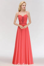 Vestido longo de noite em chiffon com alças finas, corte evasê, sem mangas, com bordados, para dama de honor