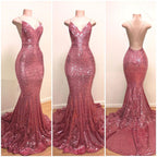 Abito lungo da sera sirena con spalline sottili e paillettes