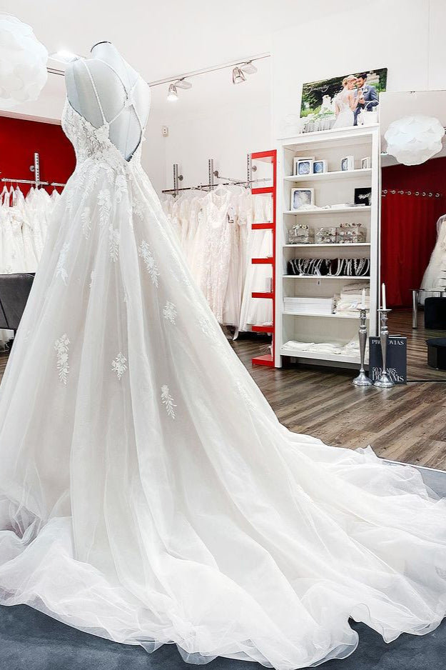 Ivory Spaghetti Strap Tulle V Neck Lace Ruffles Wedding Dress A Line
