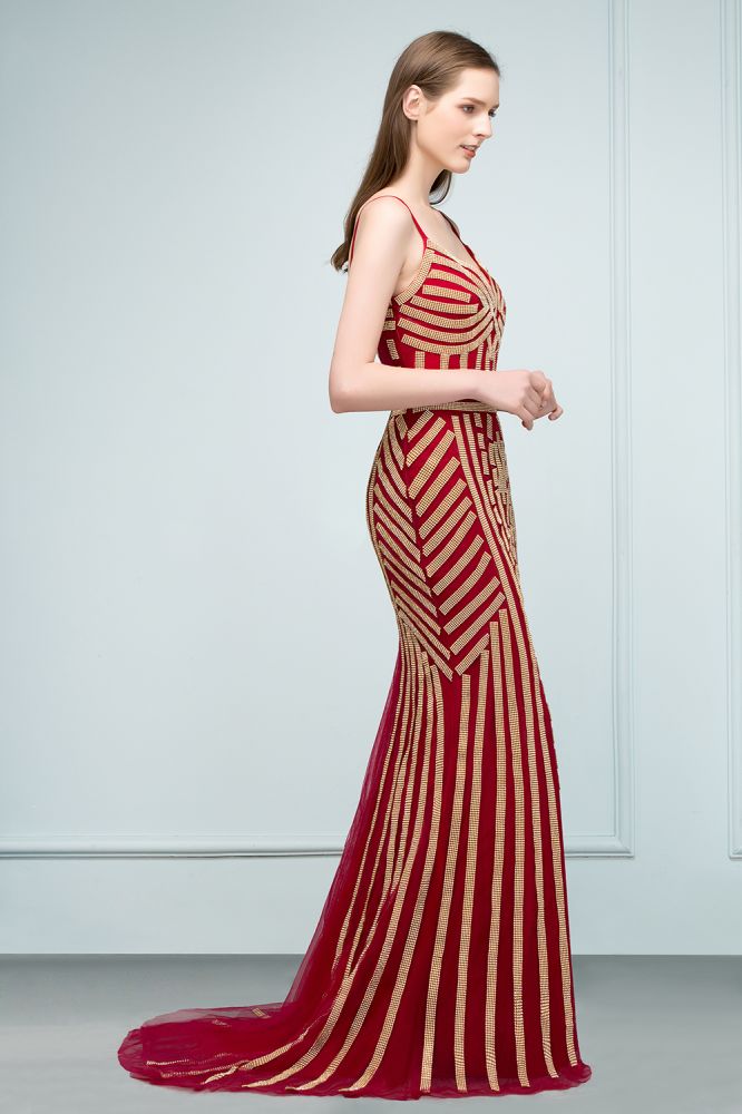 Abito da sera lungo fino al pavimento con scollo a V a forma di sirena, perline e tulle Spaghetti