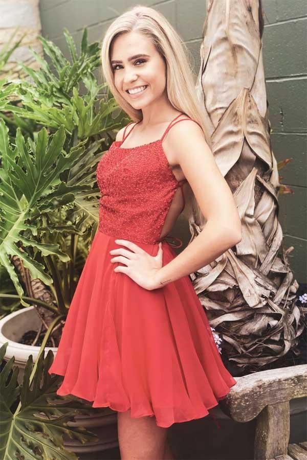 Robe courte de bal bleu à perles scintillantes, robe de rentrée
