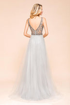 Funkelndes A-Linien-Abendkleid mit V-Ausschnitt und bodenlangem ärmellosem Hochzeitspartykleid