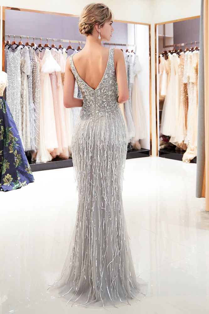Vestido de Baile com Lantejoulas, Decote em V, Franjas e Cauda de Sereia Brilhante