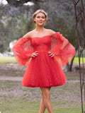 Minikleid in Starlit Cloud-Länge mit Herzausschnitt