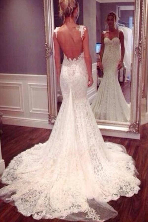 Robe de mariée sirène en dentelle, dos nu, bretelles, corsage ajusté, jupe boule
