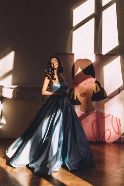 Vestidos de fiesta sin tirantes ni mangas, línea A, de satén hasta el suelo con volantes