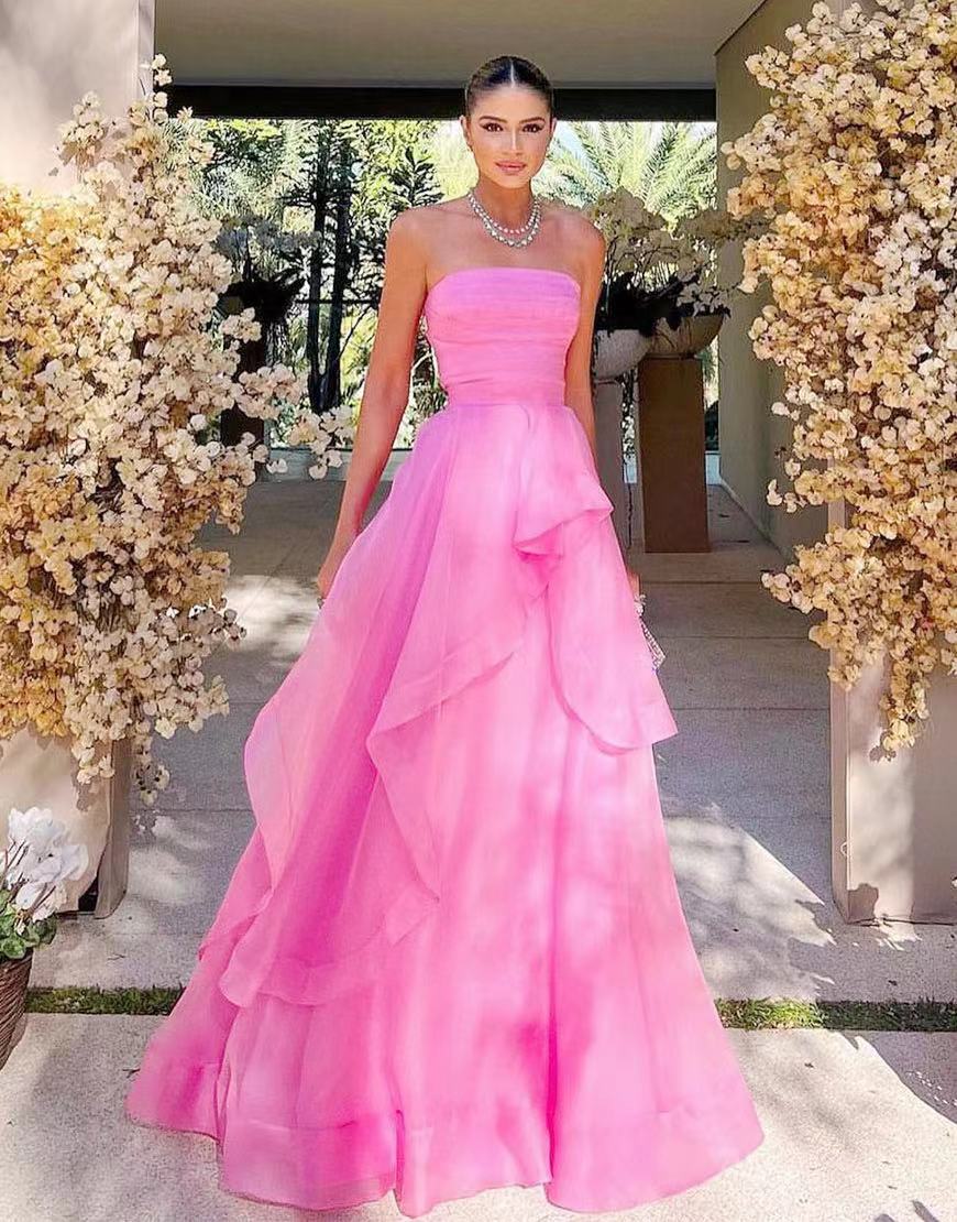Abito da sera rosa chiaro a linea ad A senza spalline in organza