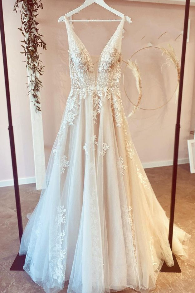Abito da sposa lungo a linea ad A con scollo a V, tulle e pizzo floreale meraviglioso
