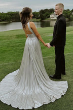 Robe de bal longue argentée éblouissante en ligne A, plissée, dos nu, sexy avec strass