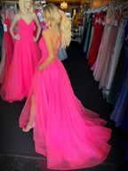 Vestidos longos de baile em tule, elegantes, corte em A, decote em V, costas descobertas, com racha na perna