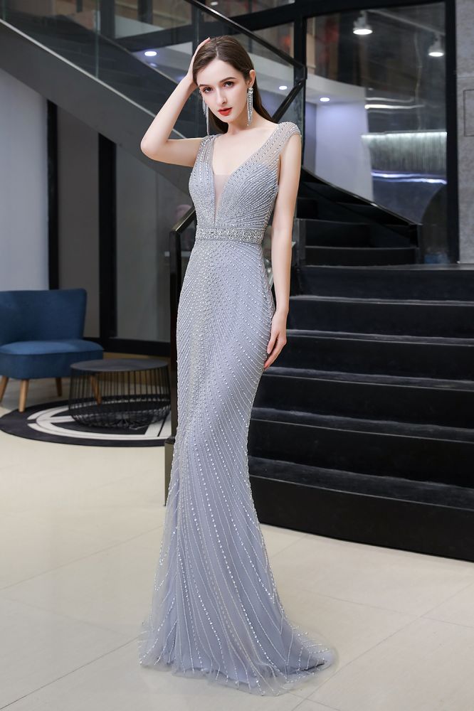 Robe de soirée sirène argentée moulante à perles, sans manches, col en V profond et élégante