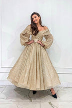 Robe de bal longue élégante champagne en ligne A, épaules dénudées, manches longues avec paillettes