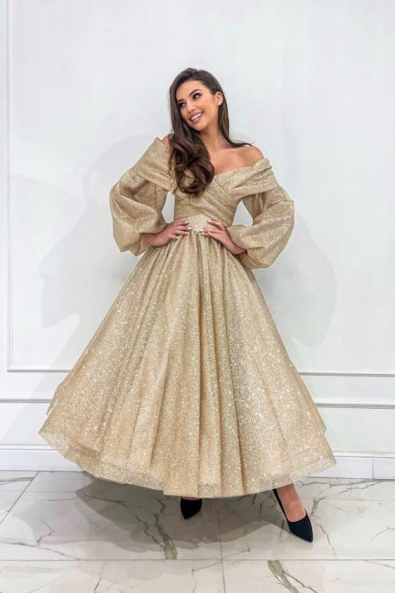 Robe de bal longue élégante champagne en ligne A, épaules dénudées, manches longues avec paillettes